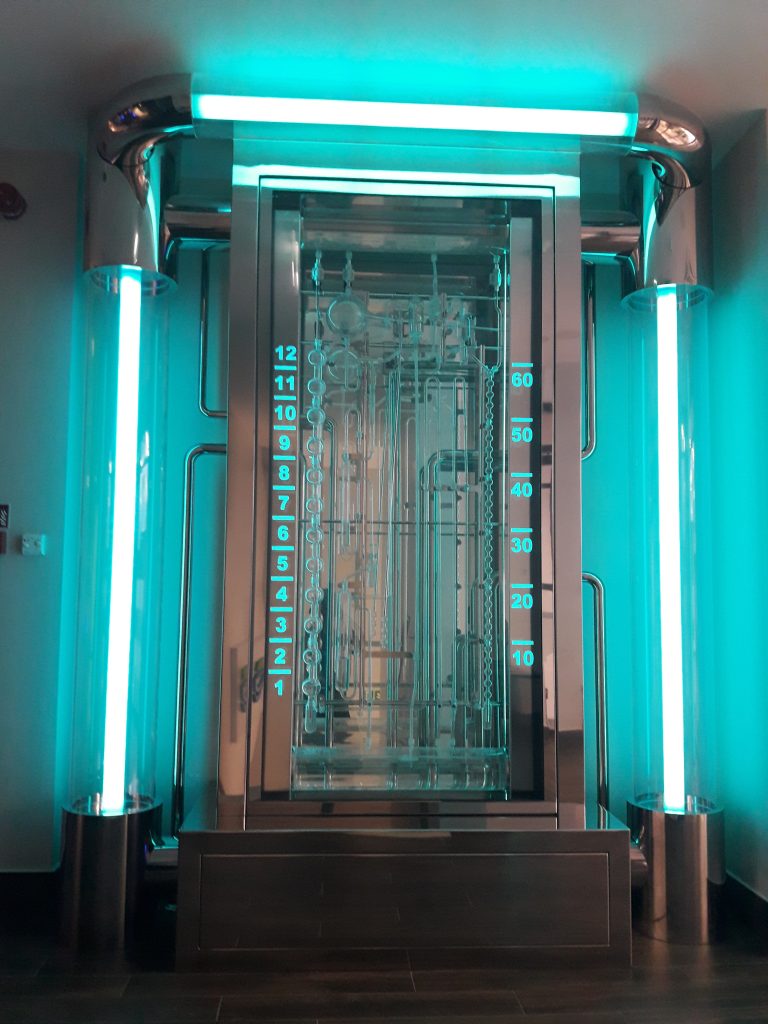 Zegar Wodny – prototyp z podświetleniem (ujęcie 2)