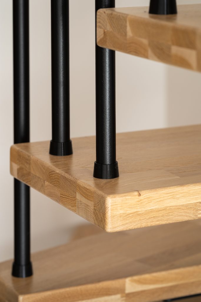 Balustrada – detal przy stopniu