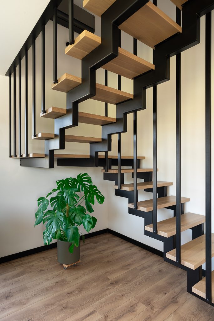 Schody – widok od spodu